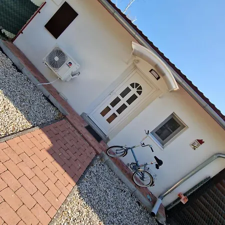 Sarkoezi Nyaralo Villa Balatonakali Exterior photo